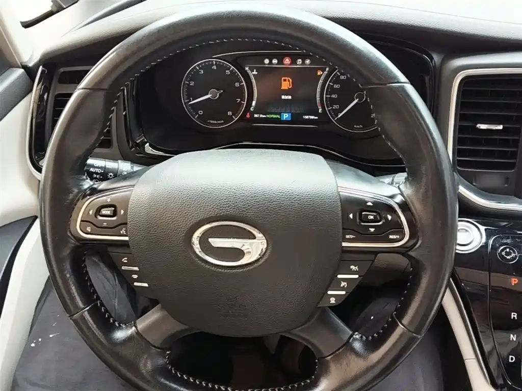 GAC Trumpchi Trumpchi M8 2018 320T Flagship Edition фото 11
