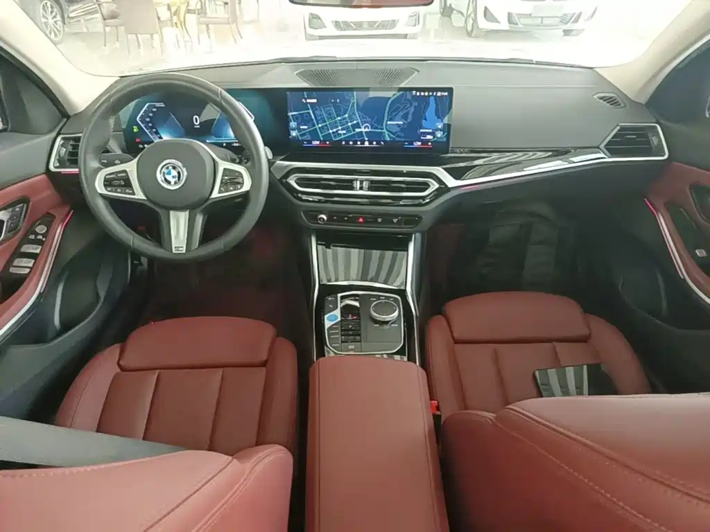 Фото 10 - BMW i3