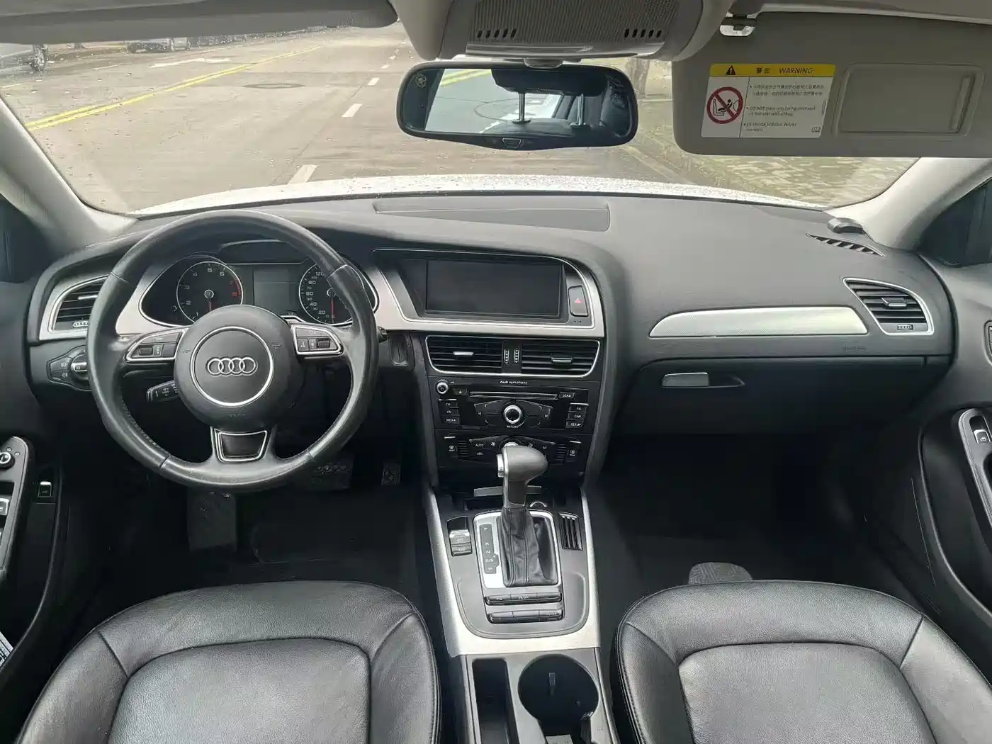 Audi A4L 2013 35 TFSI Automatic Standard фото 9
