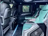 Фото 9 - Ford Tourneo