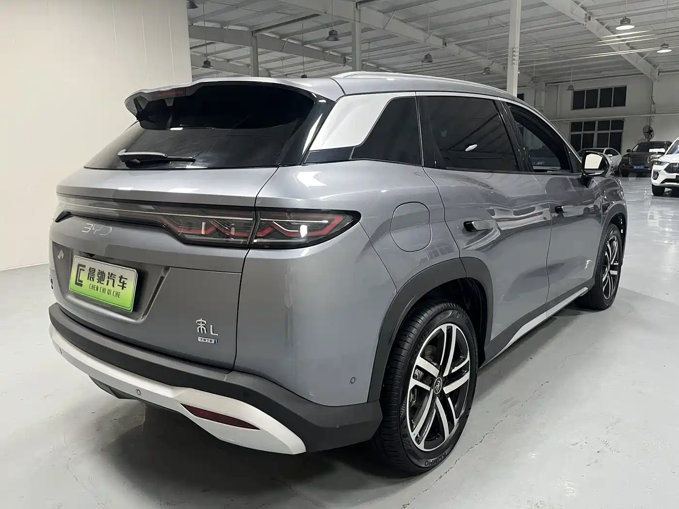 2026 BYD Song L DM-i