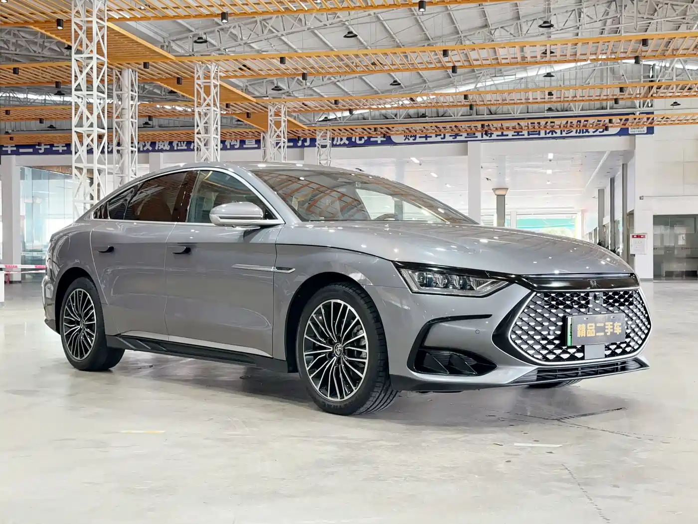 BYD Han 2022 DM-i 121KM Premium Edition фото 4
