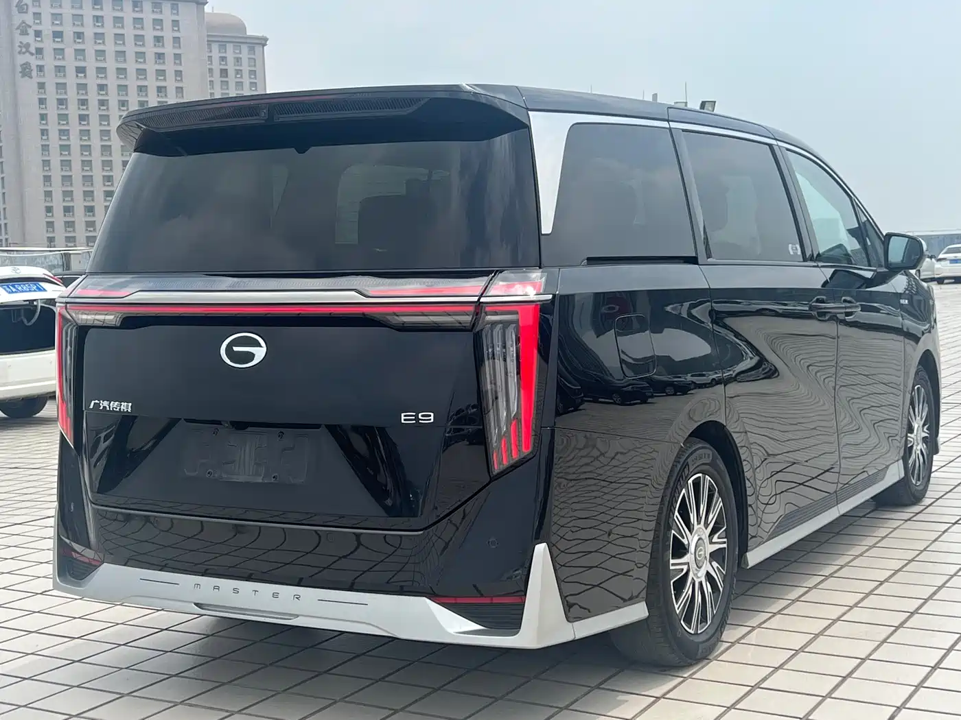 GAC Trumpchi Trumpchi E9 2023 E9 Grandmaster фото 6