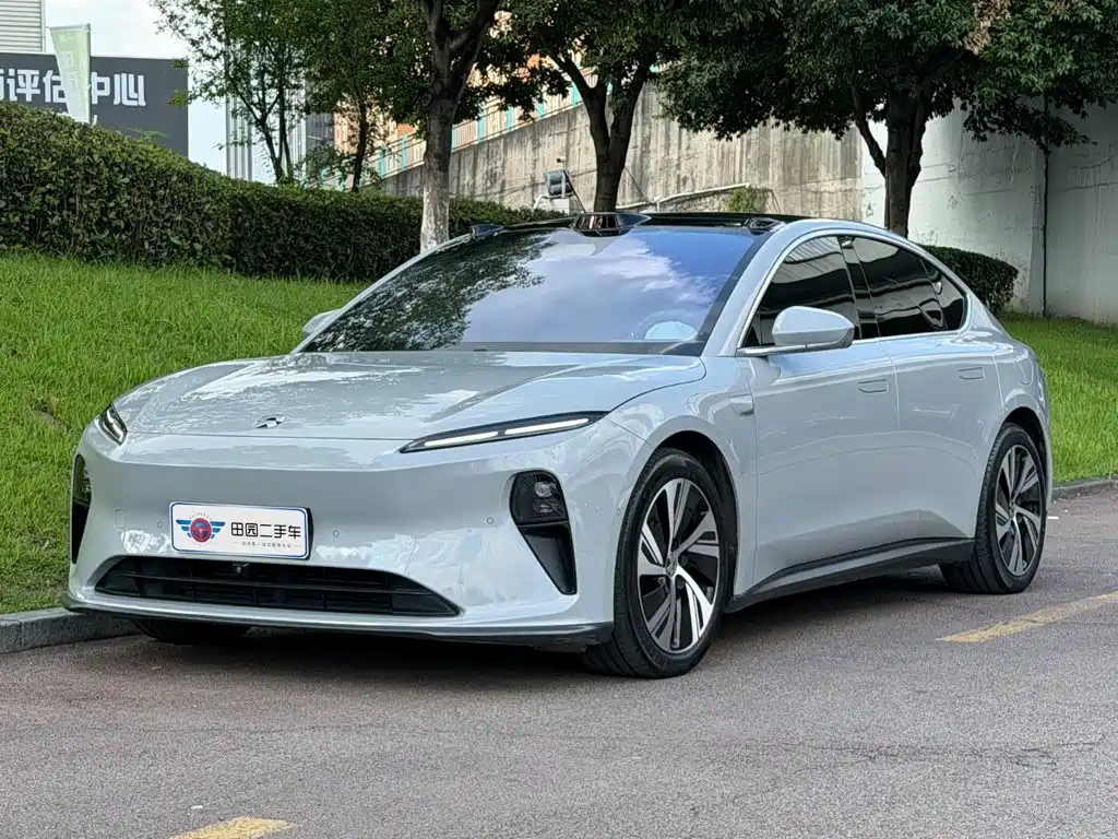 NIO ET5 2024