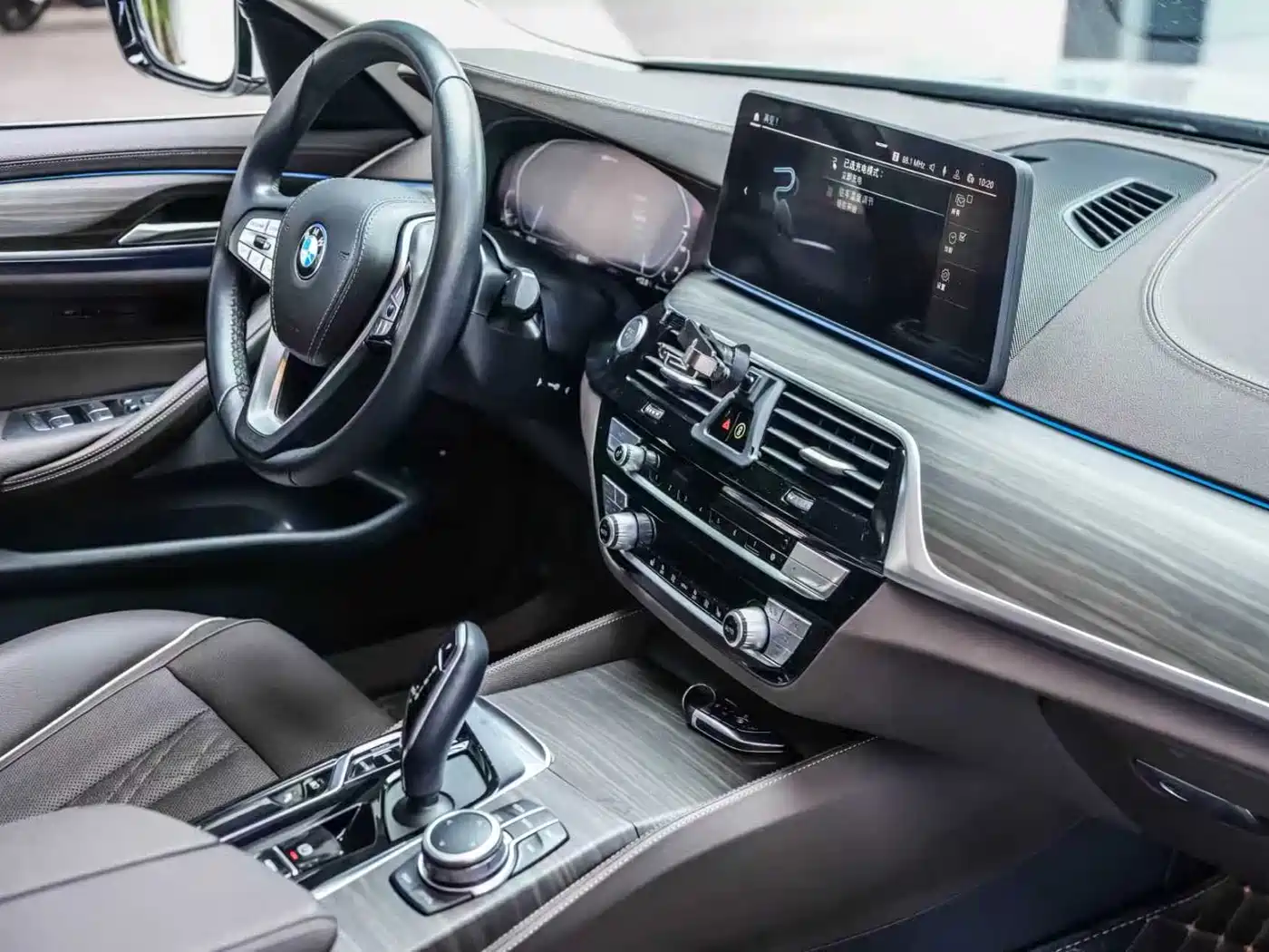 BMW 5 Series New Energy 2022 Facelift 535Le Luxury Package фото 4