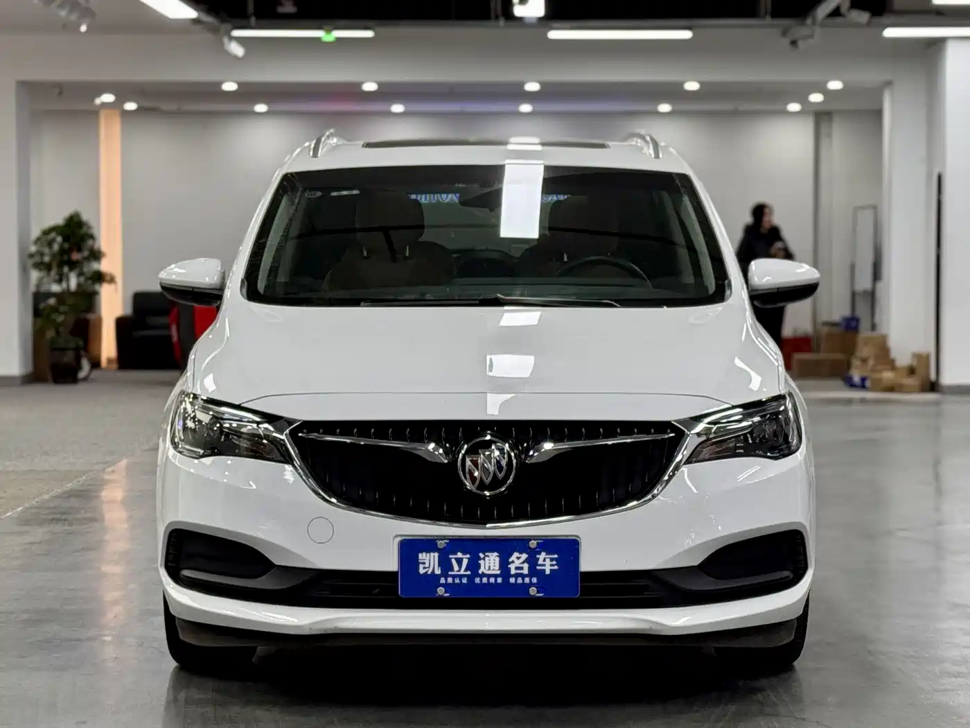 BUICK GL6