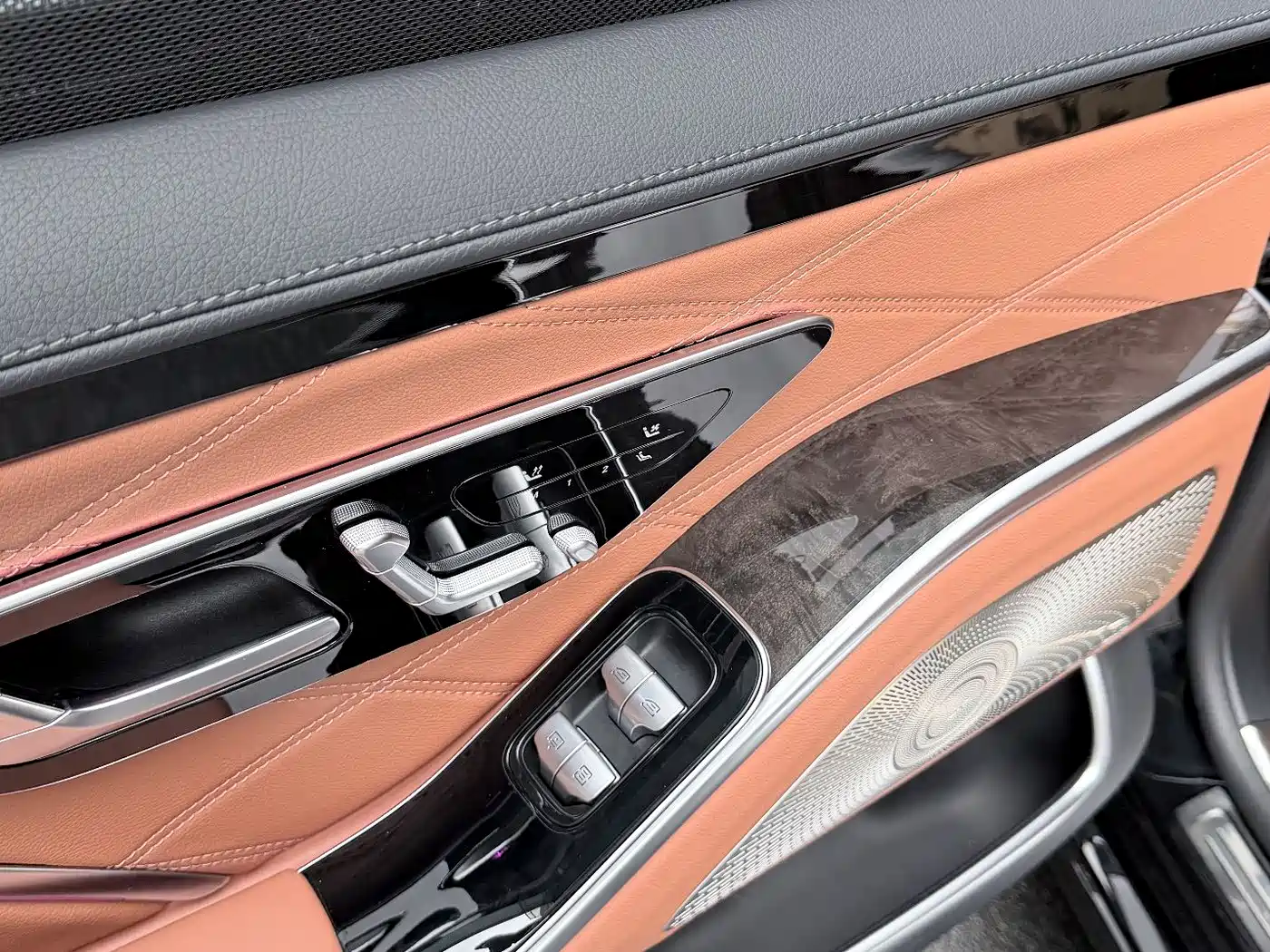 MERCEDES-BENZ MAYBACH S CLASS