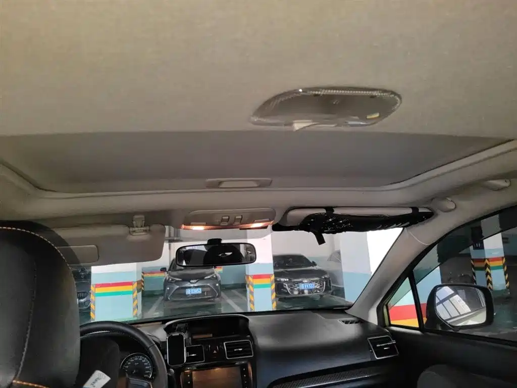 Subaru XV 2015 2.0i Special Sport Edition фото 15
