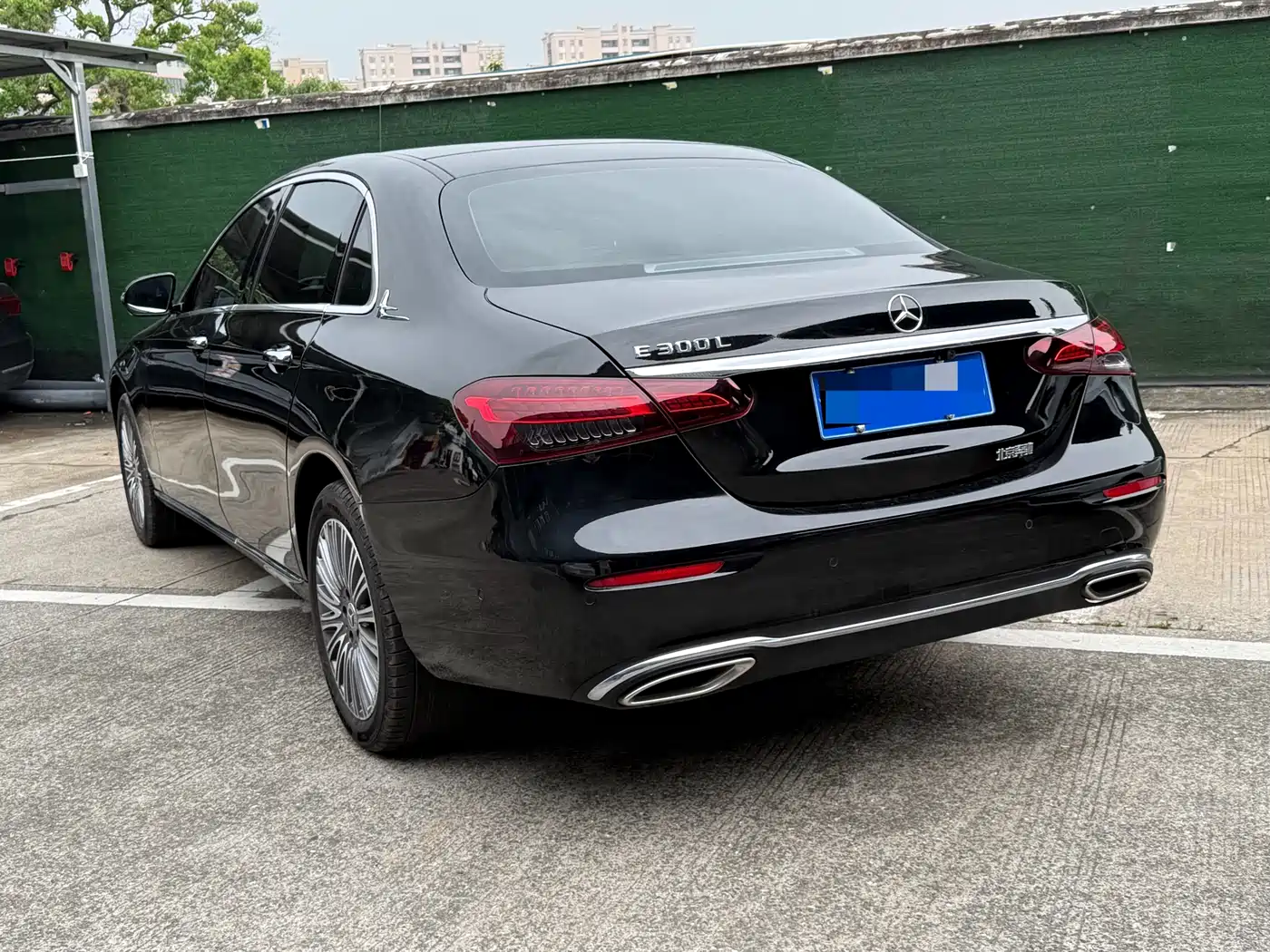 Mercedes-Benz E-Class 2023 E 300 L Fashion фото 19