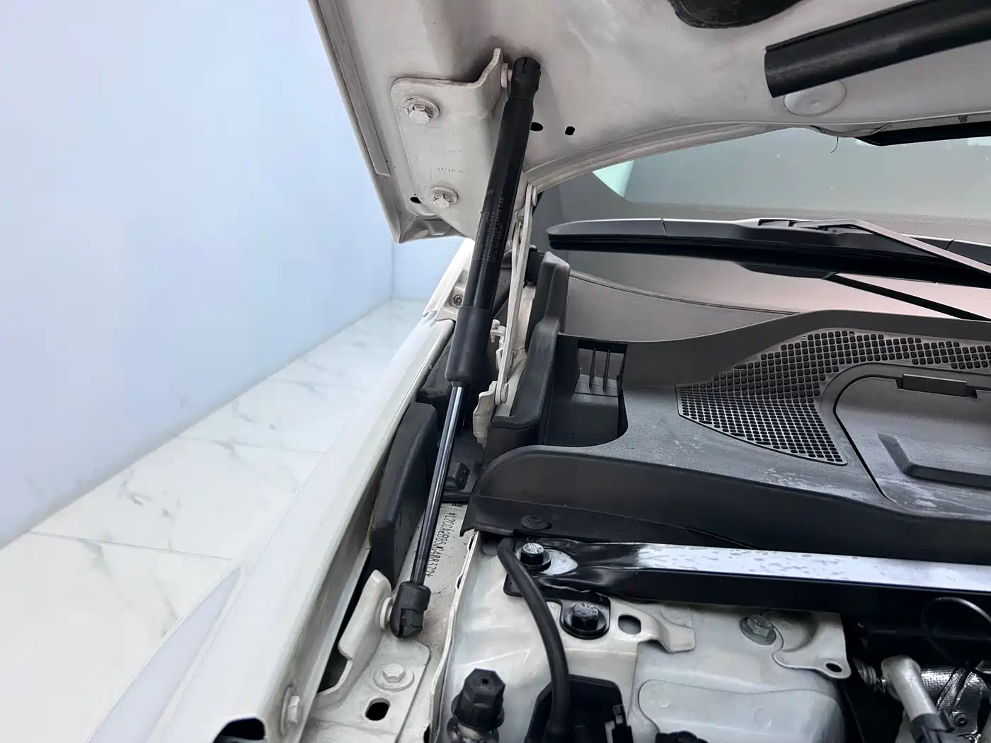 Land Rover Discovery Sport 2018 240PS HSE Edition фото 27