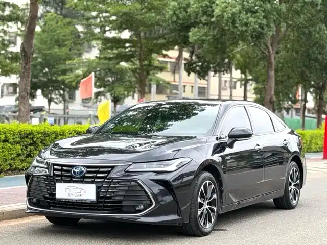 Toyota Avalon Гибрид, 2.5L, Люкс