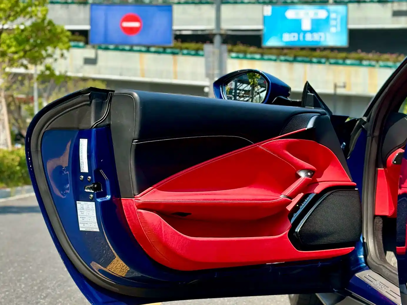 Ferrari Roma 2022 2020 3.9T V8