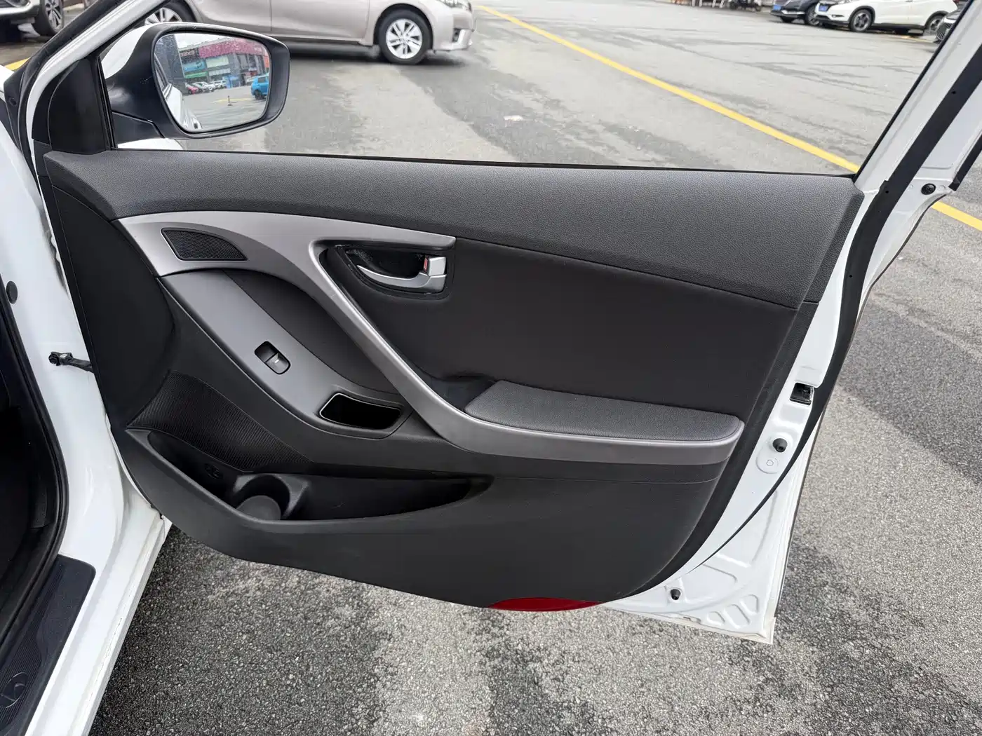 Hyundai Langdong 2016 1.6L Automatic Premium Edition фото 13