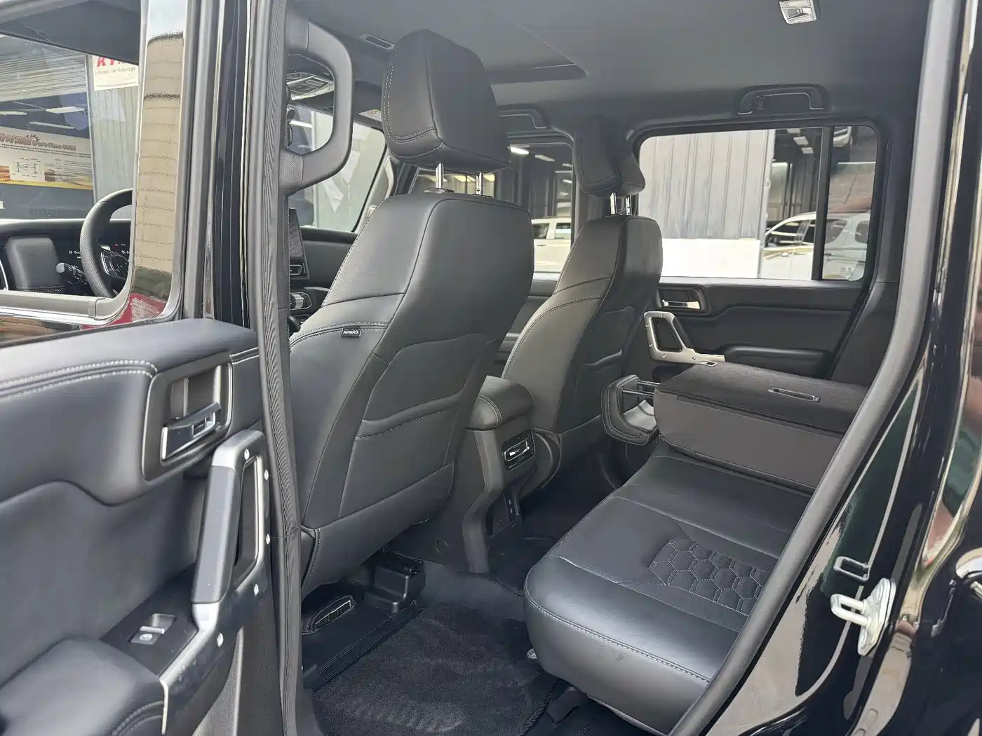 212 T01 2025 2025 2.0T Diesel Version