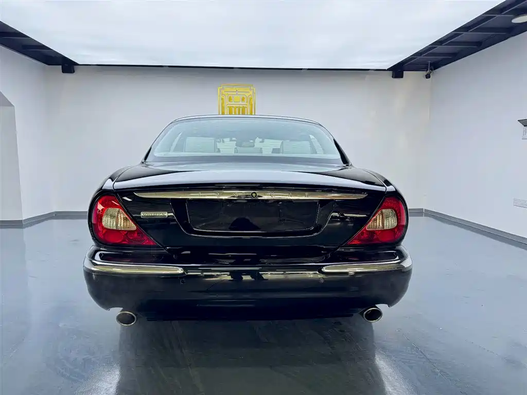 Jaguar XJ 2005 Model XJ8L 4.2 фото 5