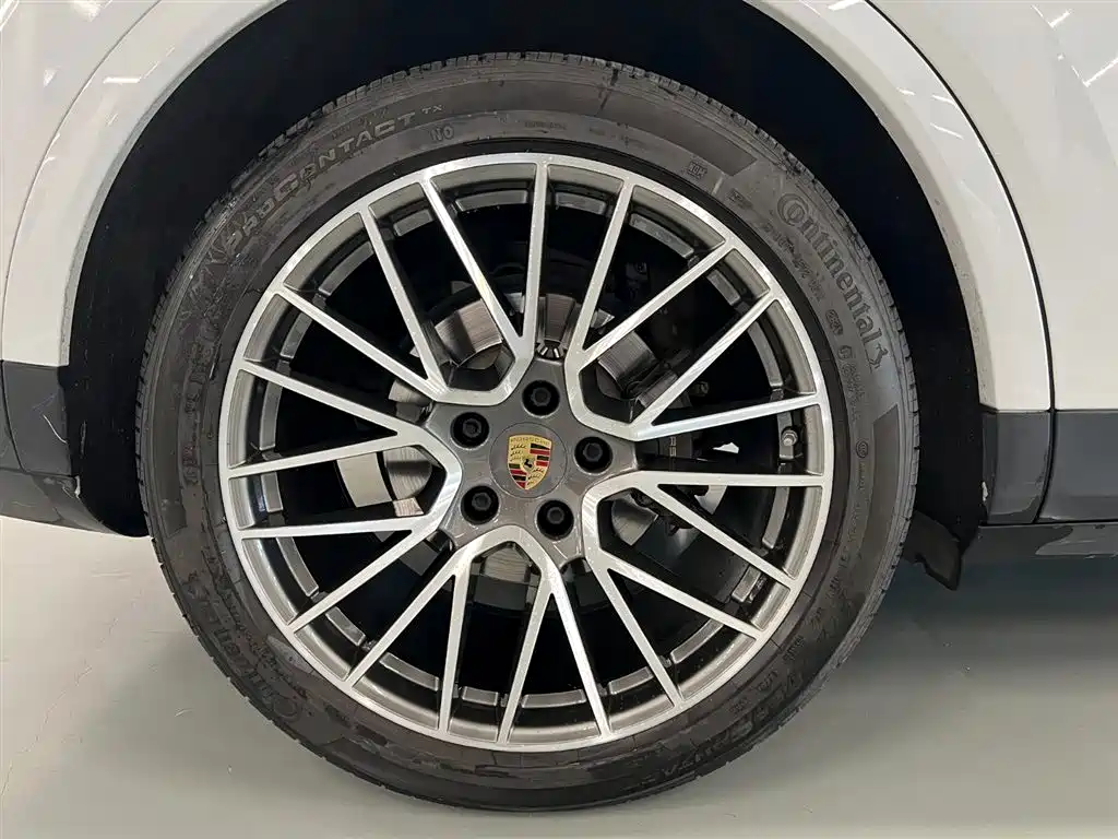 Porsche Cayenne 2019 Cayenne 3.0T фото 16