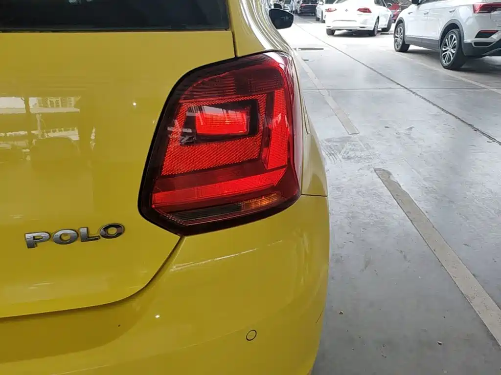 Volkswagen Polo 2015 2014 1.4L Automatic Comfort Edition