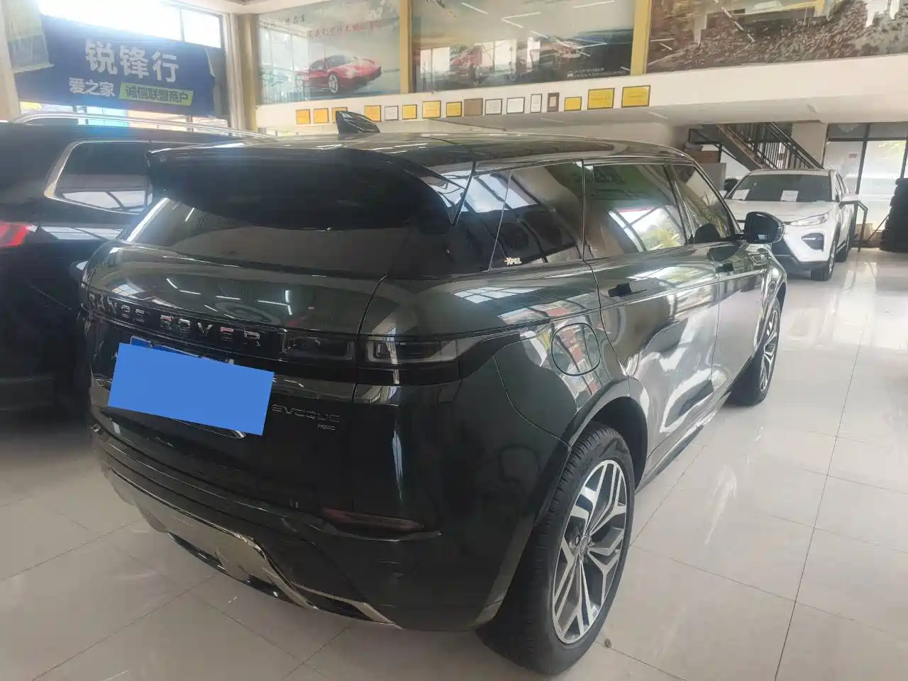 Фото 15 - Land Rover Range Rover Evoque