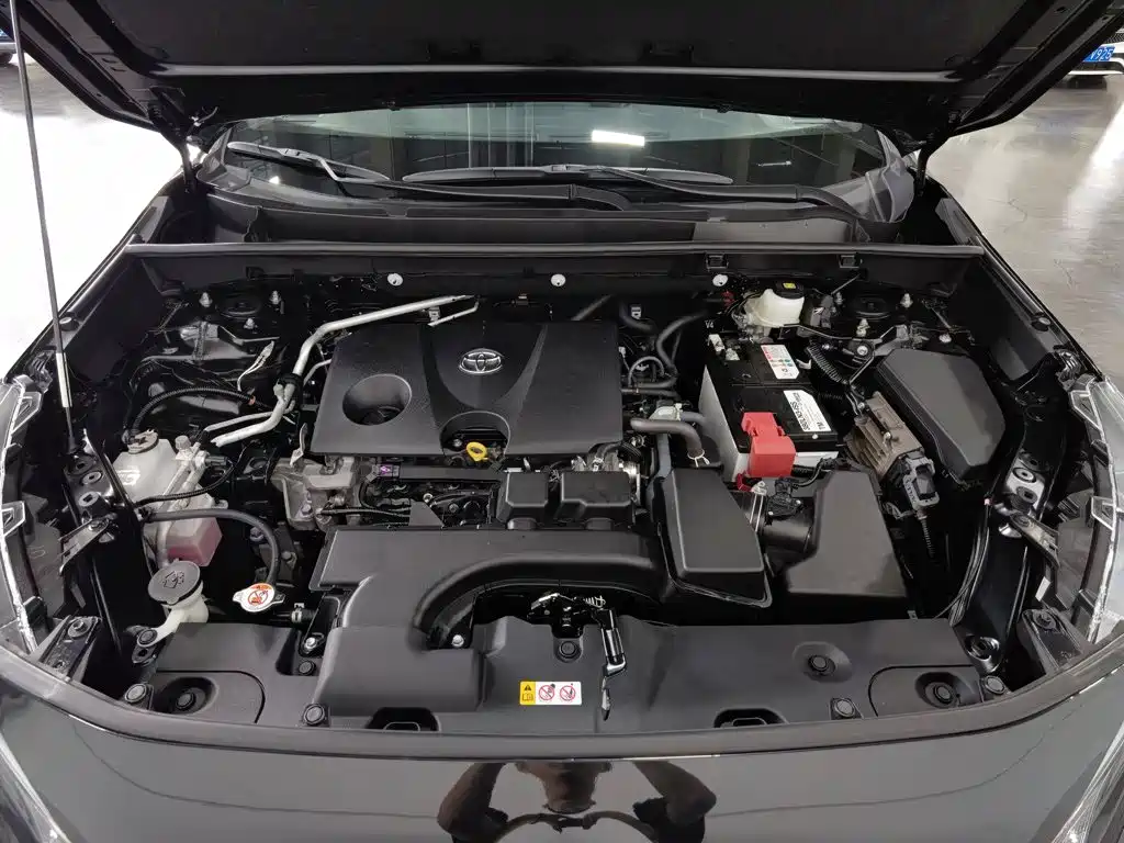 Toyota Wildlander 2025 2024 2.0L CVT FWD Leading Edition