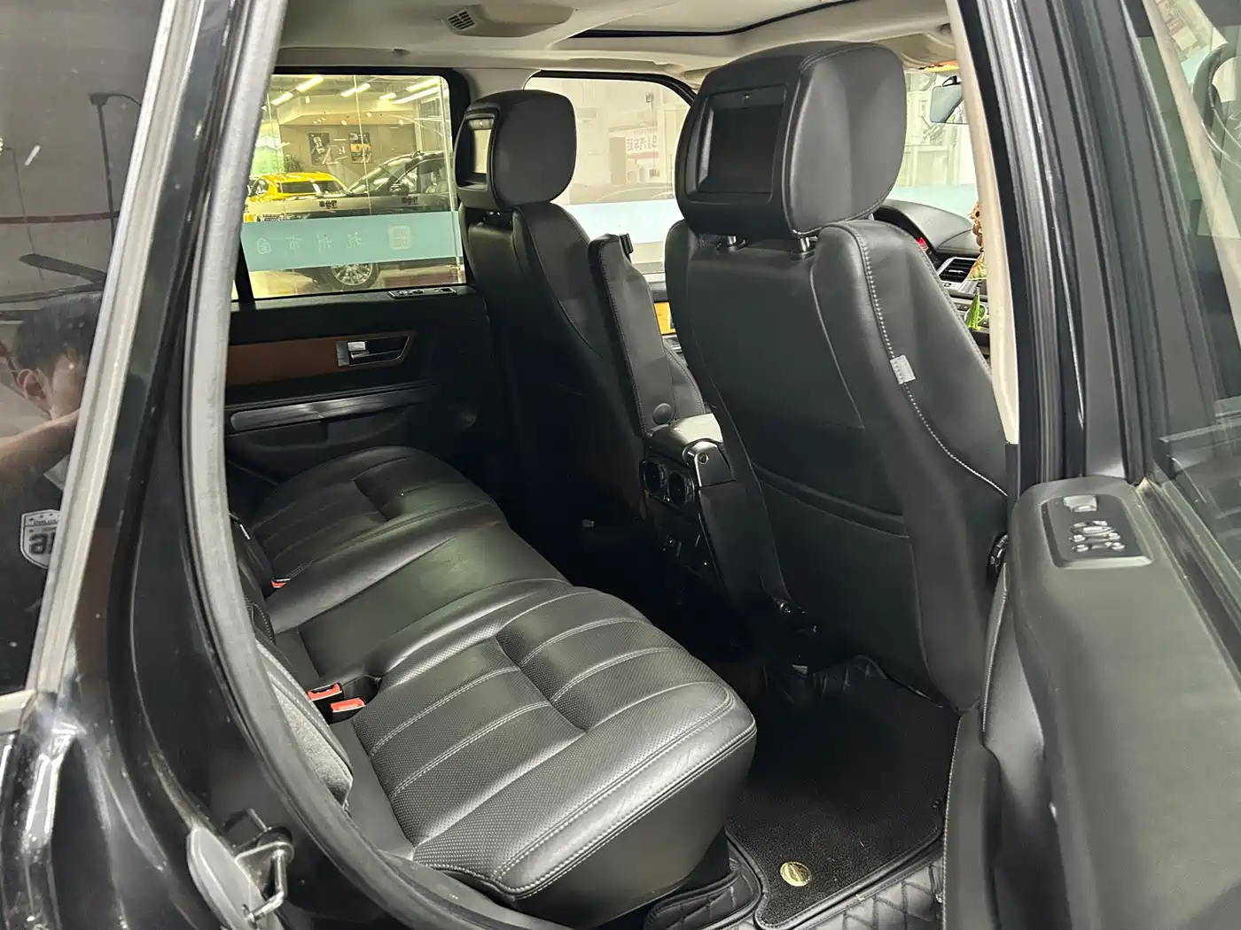 Land Rover Range Rover Sport 2011 2011 5.0 NA V8 HSE