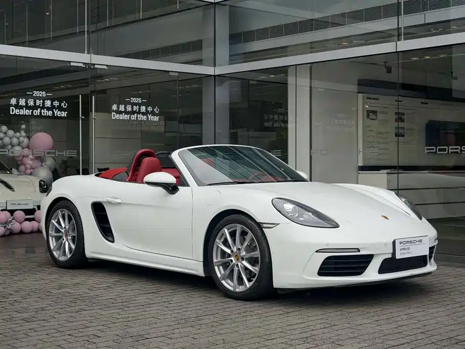 Porsche 718 2022 Boxster 2.0T фото 6