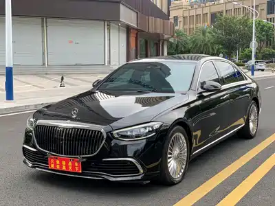 Mercedes-Benz S