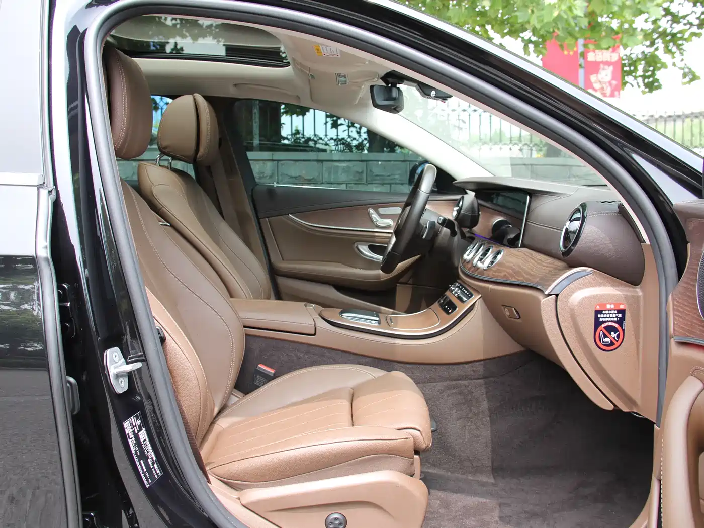 Mercedes-Benz E-Class 2022 Facelift E 260 L 4MATIC фото 14