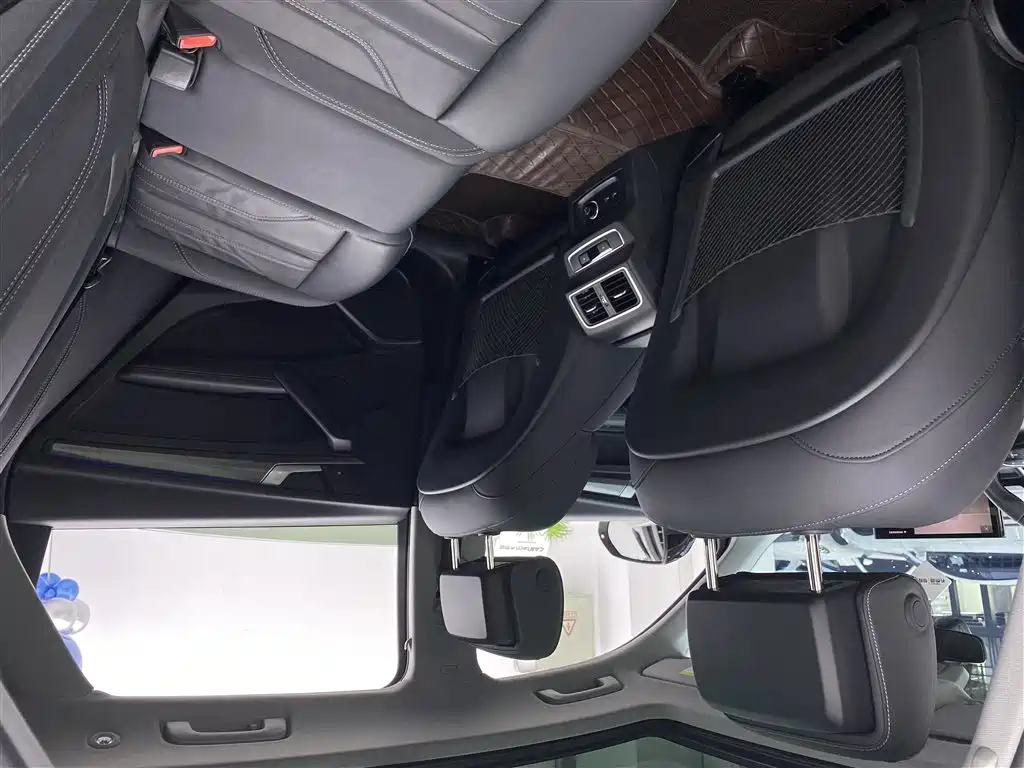 Audi Q5L 2022 40T Luxury Dynamic фото 7