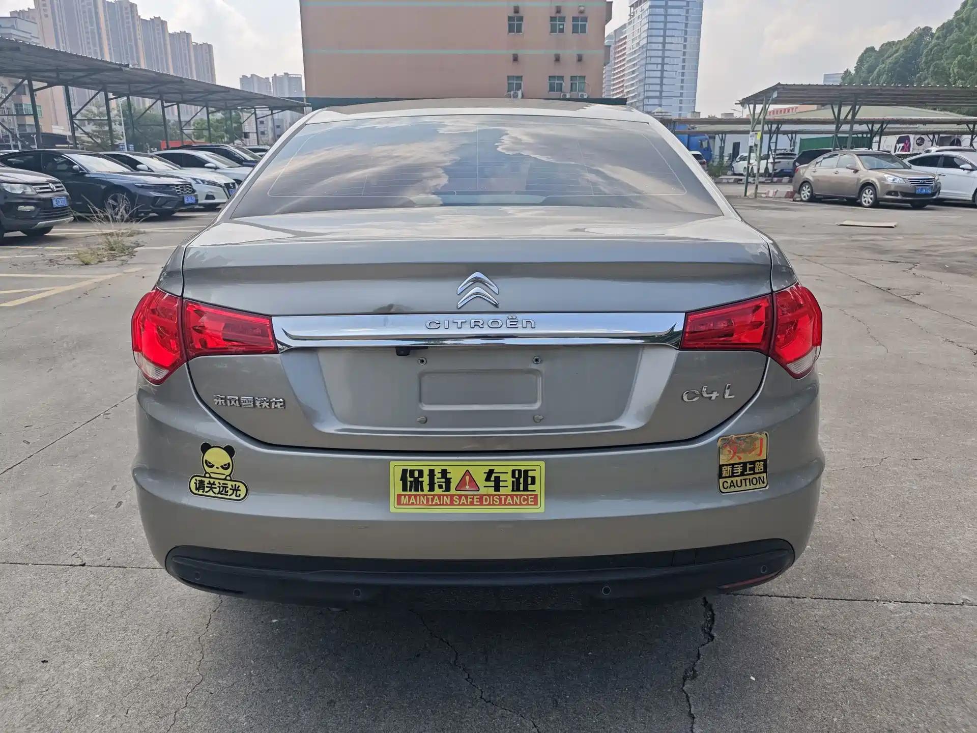 Photo 5 - Citroën C4L
