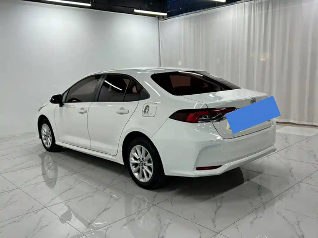 Toyota Corolla 2021 1.2T S-CVT Elite PLUS Edition фото 2