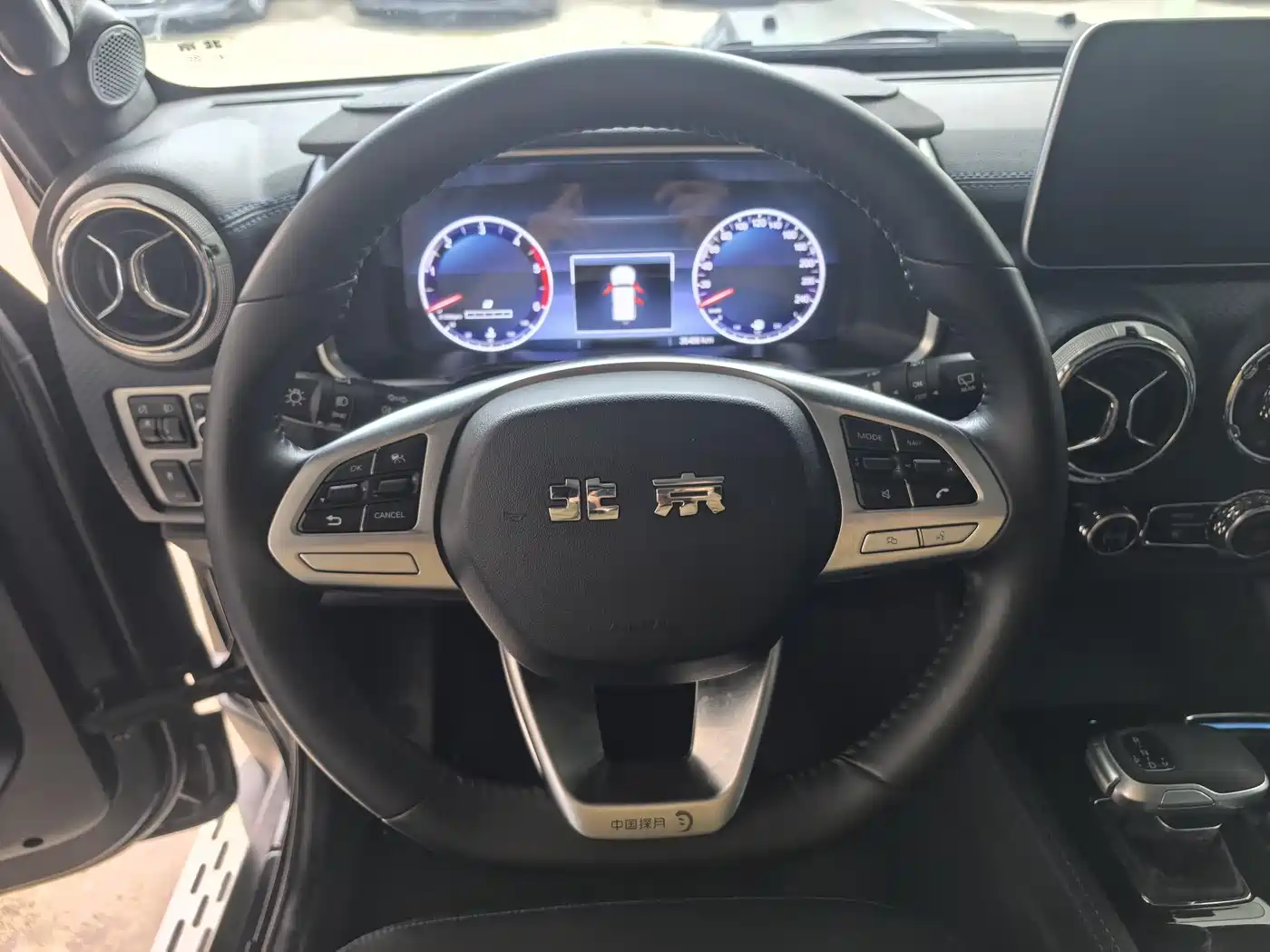 BAIC ORV Beijing Offroad BJ40 2023 2.0D Automatic 4WD Blade Hero Edition Knight Type фото 5