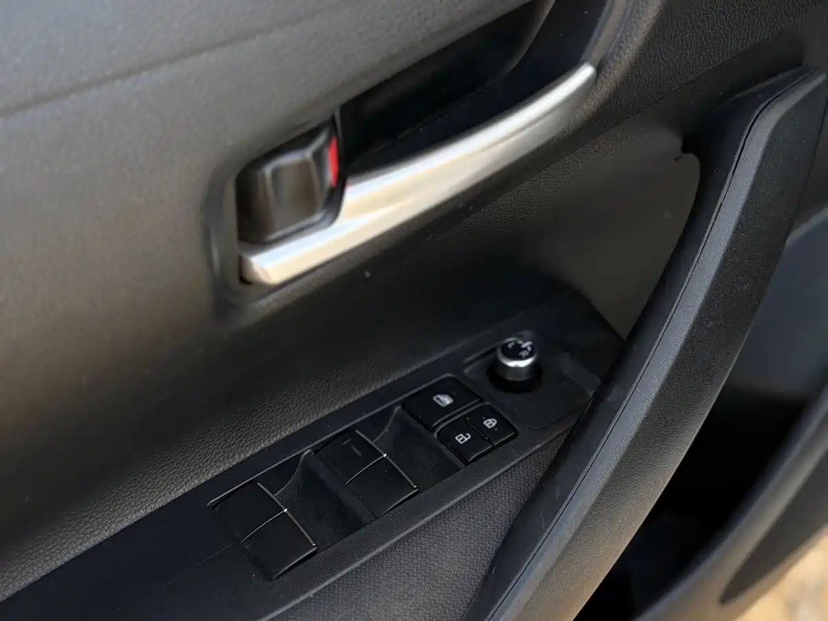 Toyota Corolla 2021 1.2T S-CVT Elite PLUS Edition фото 16