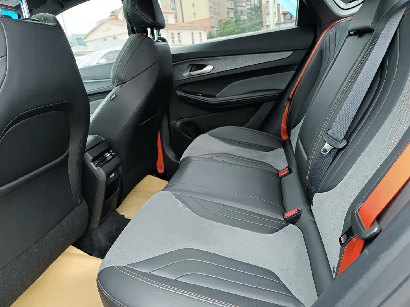 GEELY AUTOMOBILE BINRUI