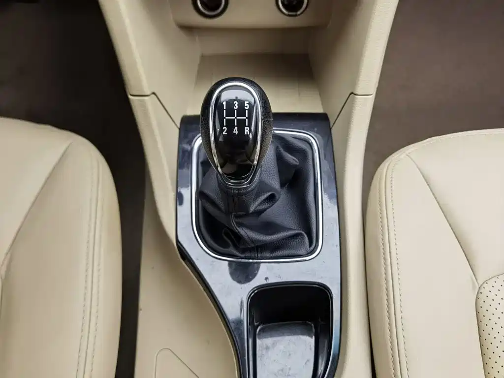 Photo 13 - Baojun 730