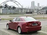 Фото 4 - Lexus IS