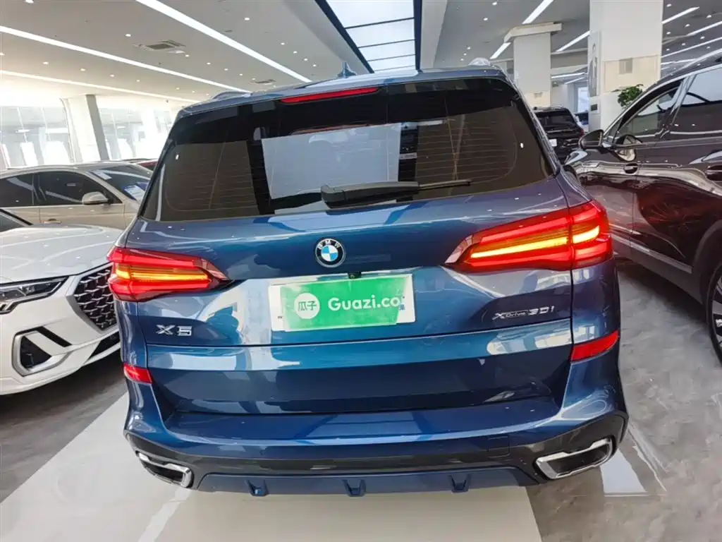 BMW X5 (IMPORTED)