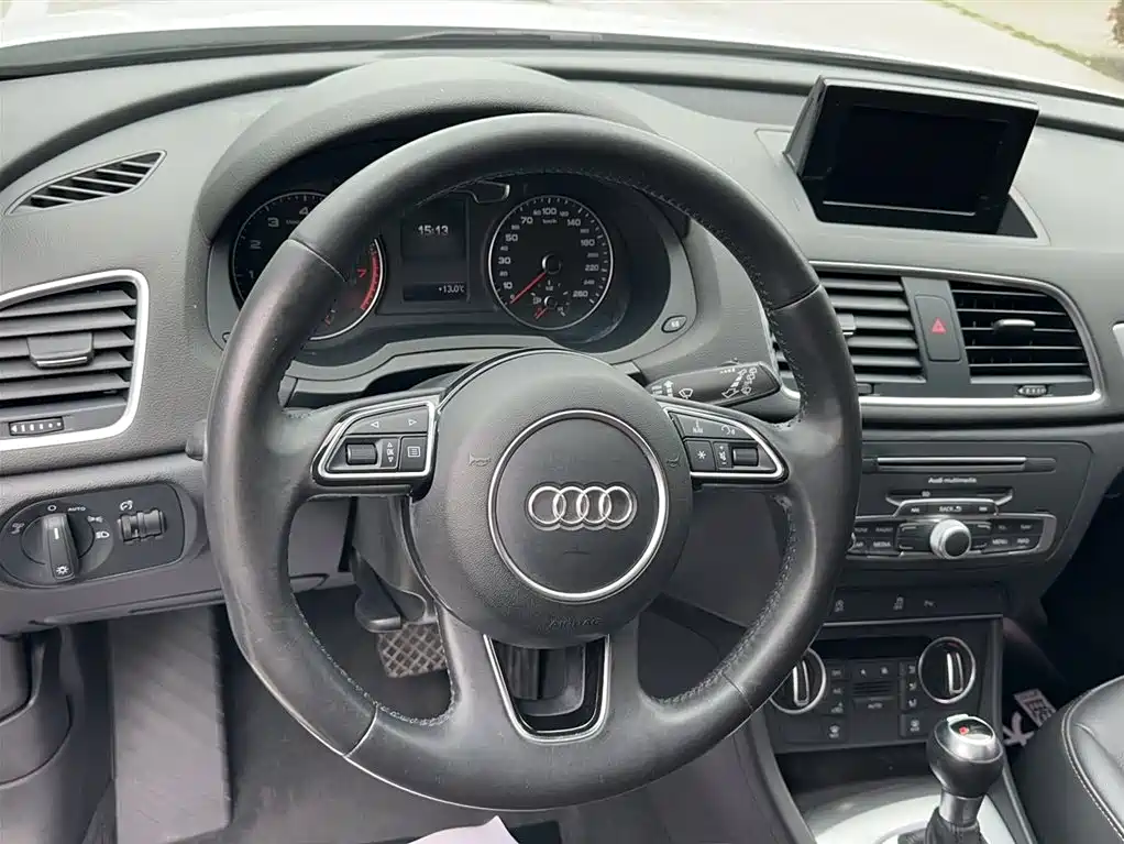 Audi Q3 2016 30 TFSI Fashion фото 3