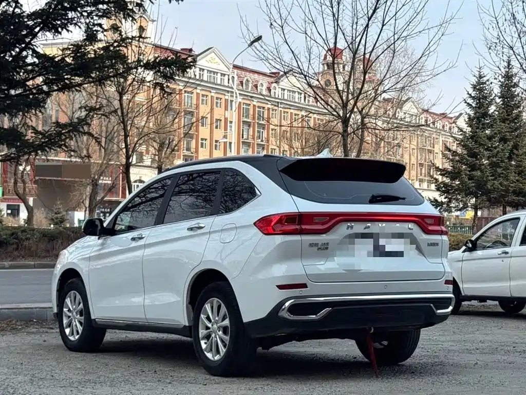 Haval M6 2023 PLUS 1.5T DCT Luxury Smart Connect фото 4