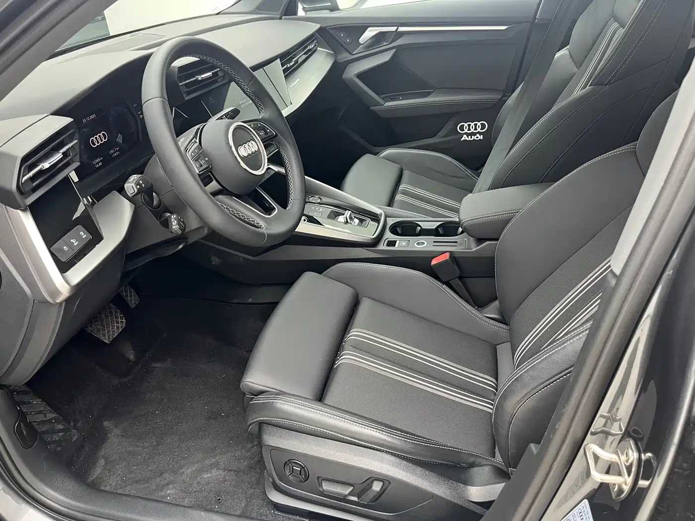 Audi A3 2024 Model Sportback 35 TFSI Progressive Sport фото 8