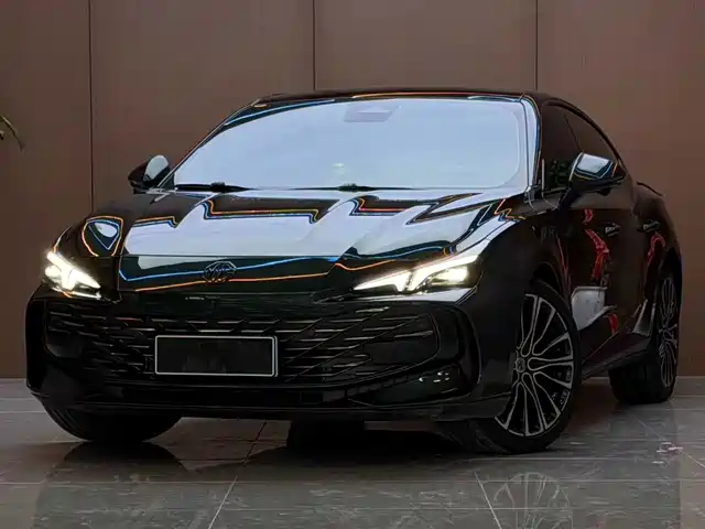 MG 7 2.0T, автомат, Trophy+, Excite Engine World Shine