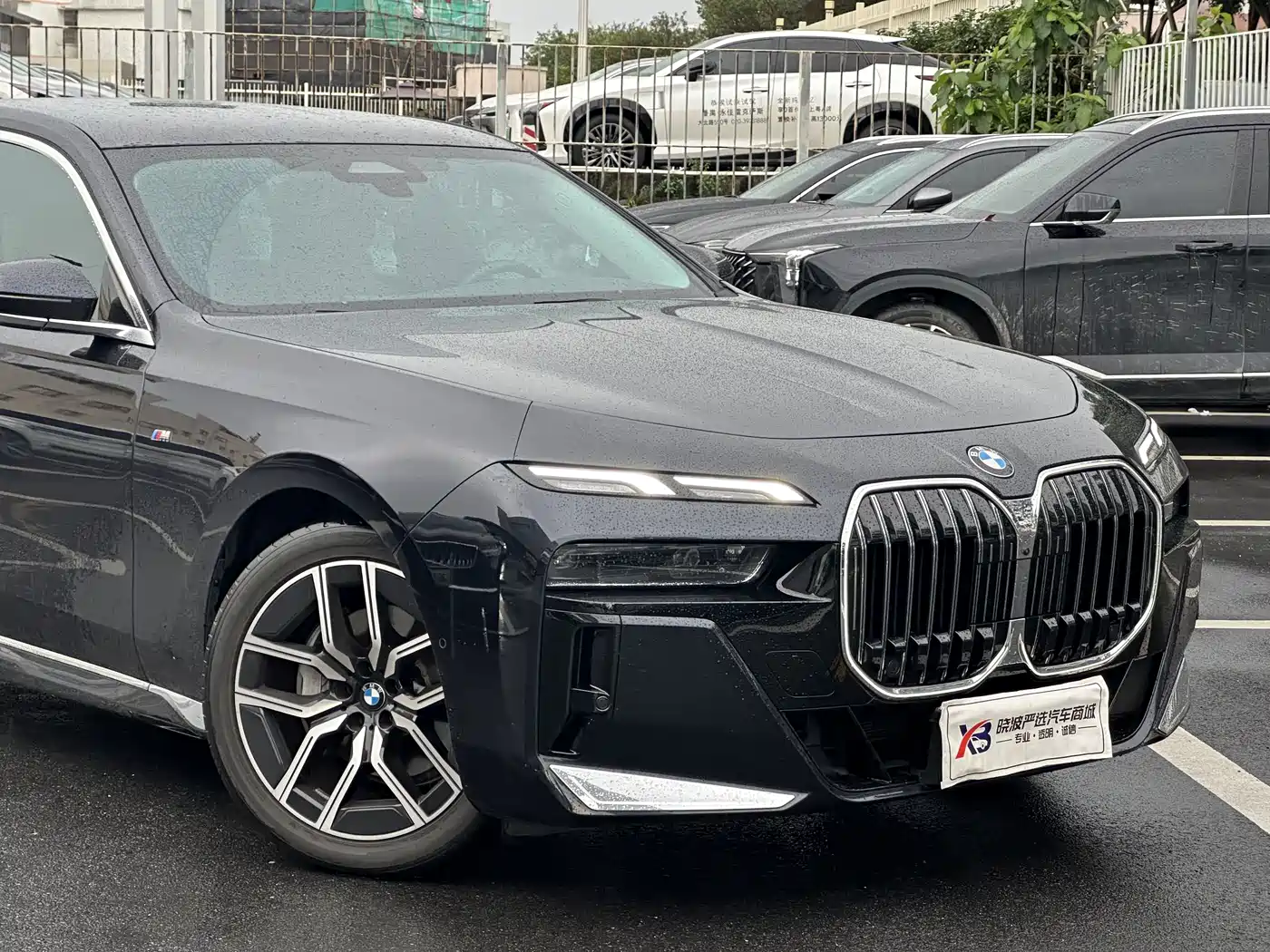 BMW 7 Series 2023 Model 735Li M Sport Package фото 4