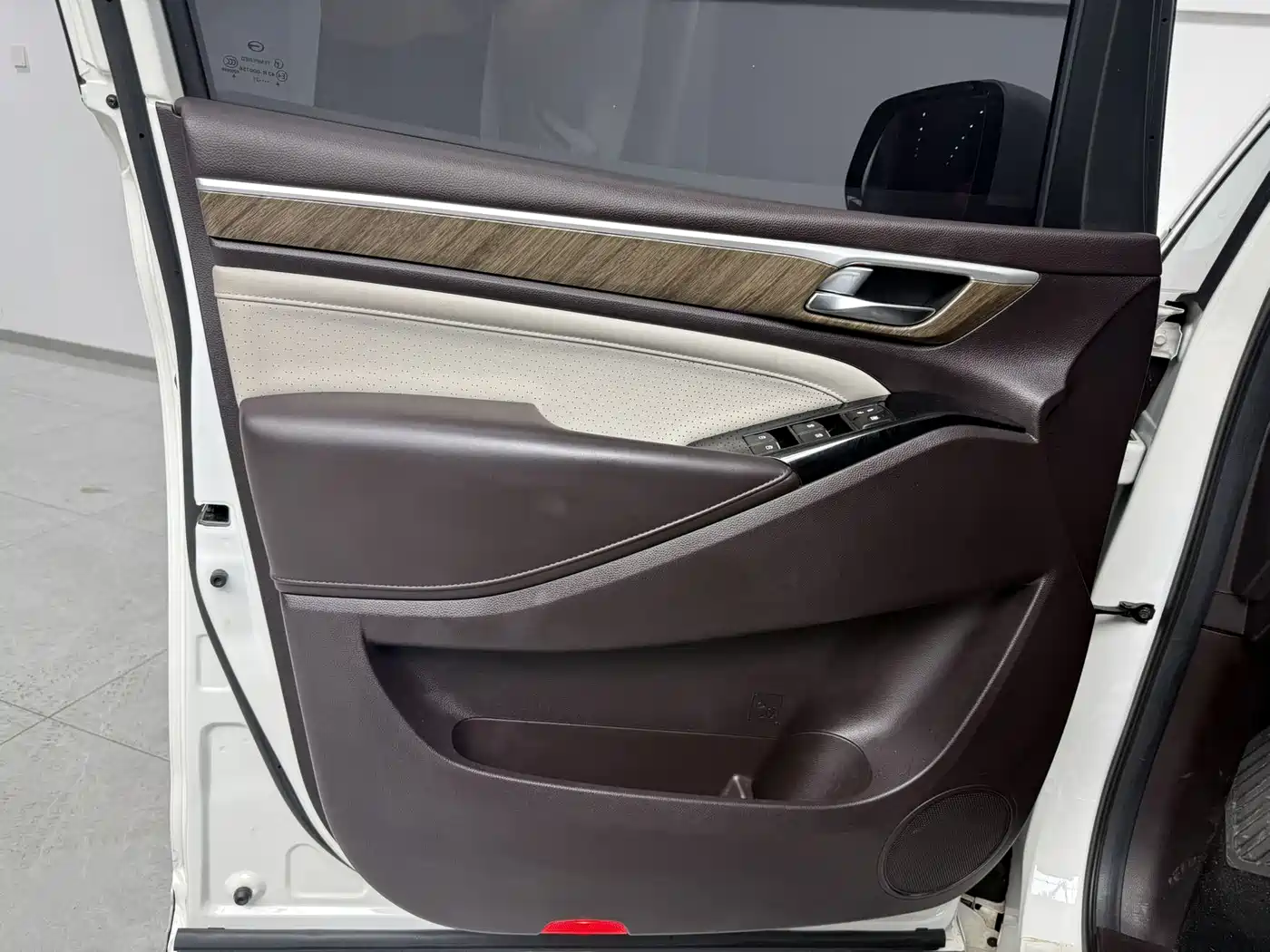 GAC Trumpchi Trumpchi M8 2021 Leading Show Series 390T Ultimate Edition фото 12