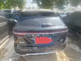 Фото 7 - Geely Monjaro