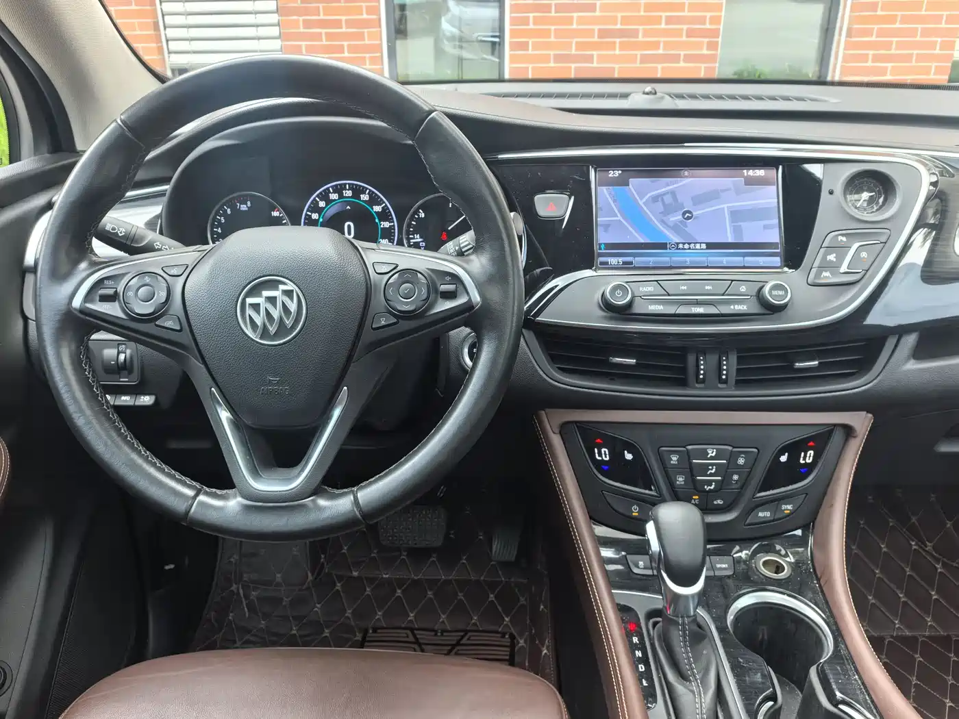 Buick Envision Plus 2018 28T 4WD Luxury фото 14