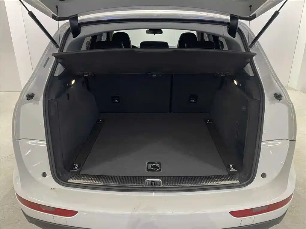 Audi Q5 2016 40 TFSI Progressive Model фото 6