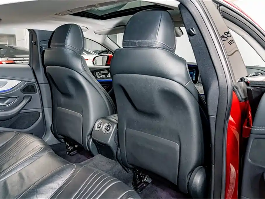 Mercedes-Benz CLS 2020 CLS 300 Luxury фото 22