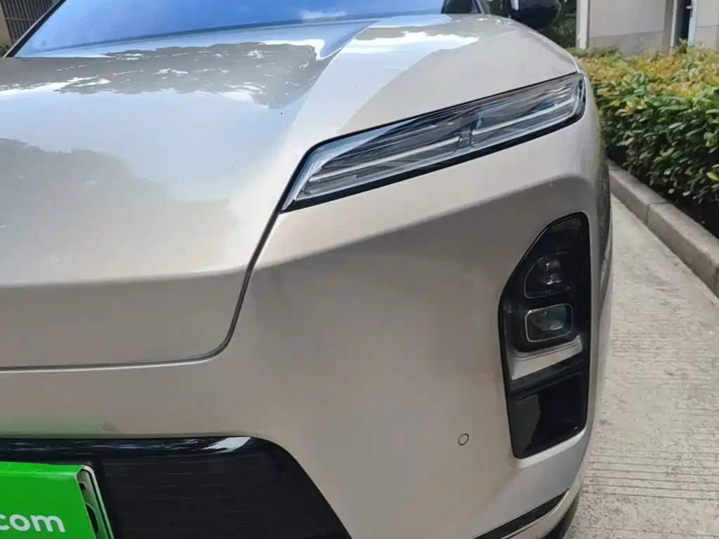 NIO ES8 2025 2025 Model 6-Seat Executive Luxury Edition