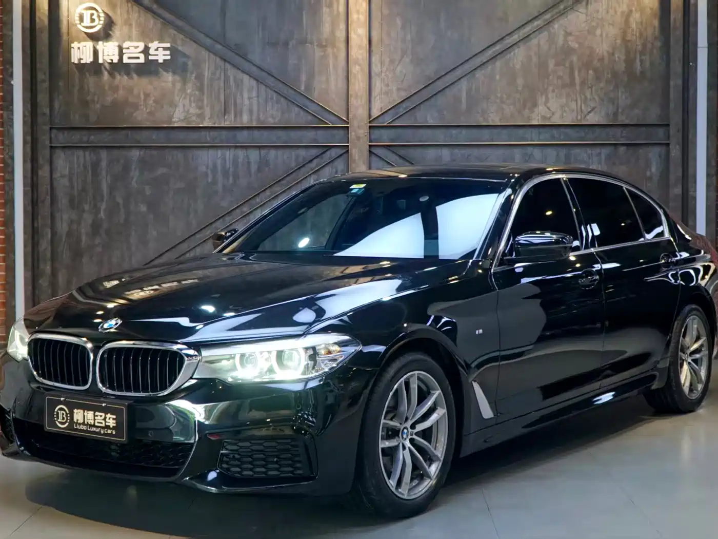 BMW 5 Series 2020 525Li M Sport Package