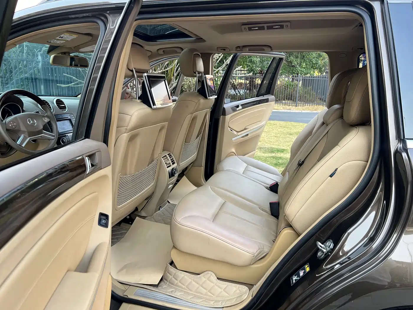 Mercedes-Benz GL-Class фото 11