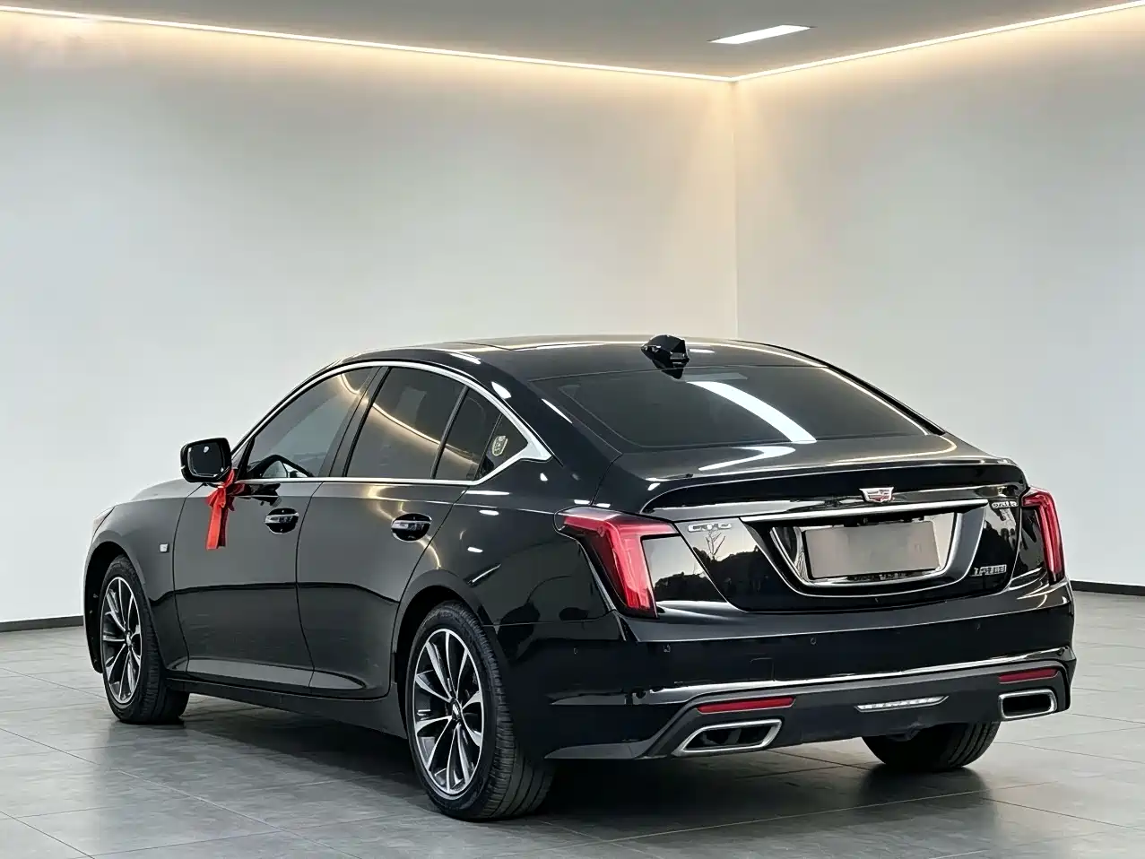 Cadillac CT5 2025 Model 28T Urban Sport Edition фото 17